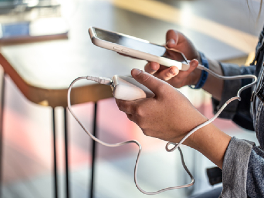 How to Extend Your Phone Battery Life: 7 Expert Tips
